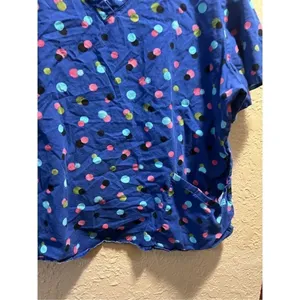 SB Scrubs Blue With Polka Dots Scrub Top Woman’s Size 2X thumbnail 2