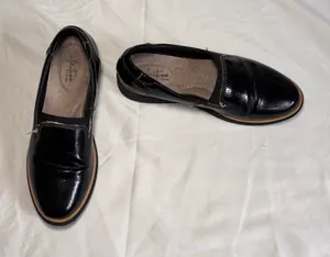 Clarks Loafers thumbnail 1