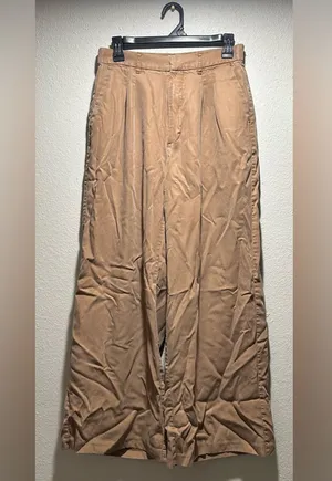 Abercrombie and Fitch wide leg pants in a brown/taupe color, women’s size M. thumbnail 1
