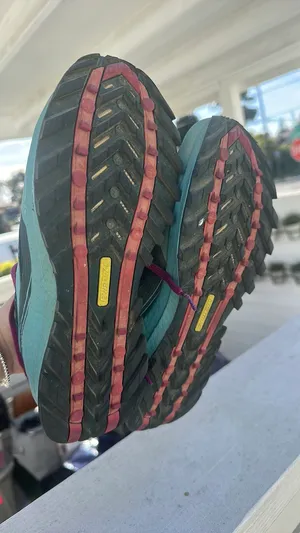 Saucony Trail Running Shoes thumbnail 2