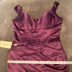 Women’s Purple Mermaid Full Length Formal Dress Small Train Leg Slit Size M NWT thumbnail 10