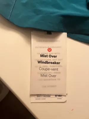 Lululemon jacket, dark green size 0! thumbnail 4