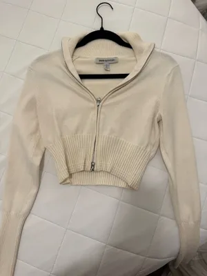 Urban Outfitters White Long Sleeve Top Sweater thumbnail 1