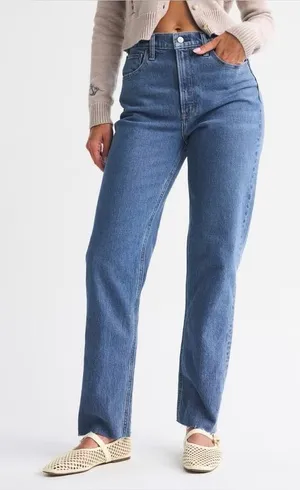 Abercrombie & Fitch 90's Straight Ultra High Rise Blue Wash Raw‎ Hem 34/18 Short thumbnail 1