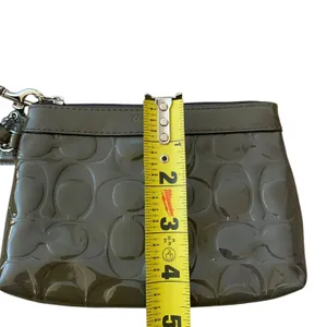 Coach Moss Green Patent Leather Signature‎ Wristlet Y2K Aesthetic thumbnail 8