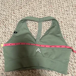 Oner Active classic 2.0 seamless v-neck bralette in sage marl Green- Size Large thumbnail 7