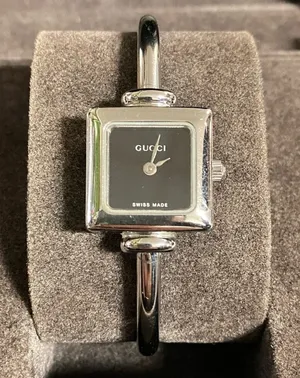Auth Gucci 1900L Watch‎ Sapphire Crystal Silvertone Swiss Made Water Resistant thumbnail 1