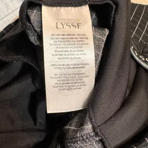 Lysse High Rise Leggings Womens Sz‎ Small Ponte Stretch Waist Shaping Skinny thumbnail 6