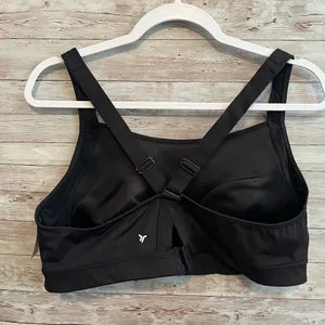 Old Navy Sports Bra thumbnail 2