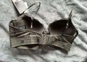 H&M Bra thumbnail 2