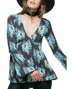 NWT Free People Speak Easy Boho Floral Blouse Top Size XS‎ Feminine Romantic thumbnail 1