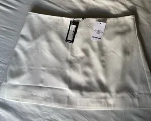 Boohoo White skirt thumbnail 1