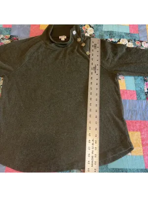 J.Crew Women's Medium Button-Accent Pullover Sweater Cozy Outdoor Stylish J.Crew thumbnail 8
