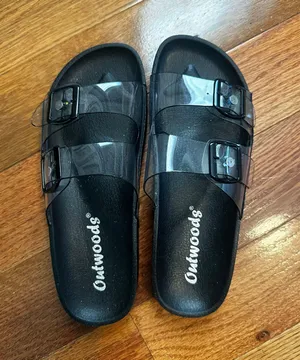 Sandals thumbnail 1