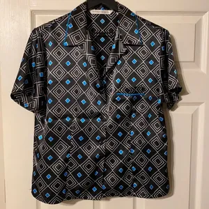 90s VS short sleeve button down pj shirt thumbnail 1