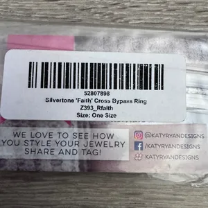 Katy Ryan Designs Silvertone Faith Cross Bypass Ring‎ Handmade One Size Z393 thumbnail 4