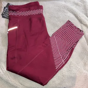 🔹4 for $30 NWT Avia Women's Brushed Leggings With Elastic Waistband, XL thumbnail 4