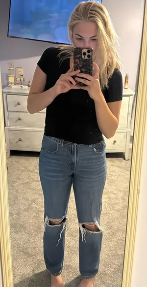 Levi’s Low Pro Straight Jeans thumbnail 1