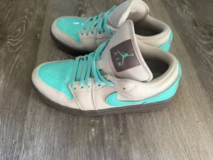 Jordan 1 Low Nike thumbnail 4