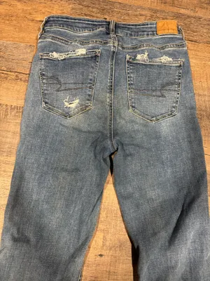 American Eagle Flare Jeans thumbnail 7