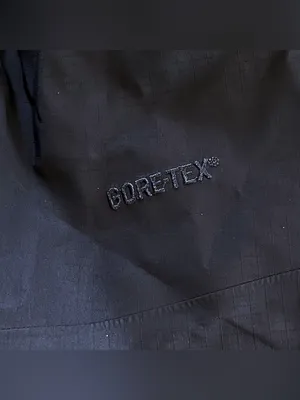 Arc’teryx Theta SL Gore-Tex Stow Hood Purple Black Medium GUC thumbnail 6