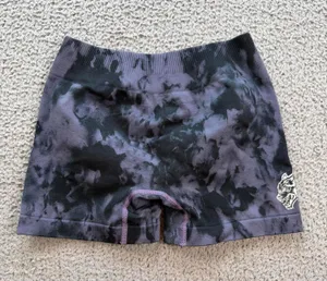Darc Sport Wolves Shorts 478 of 500 Purple Tie Dye Scrunch Gym Wolf Seamless S thumbnail 1
