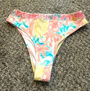 Pink Palm Puff bikini bottems  thumbnail 1