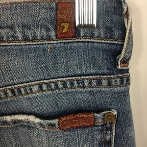 7 for All Mankind Boy Cut Button Fly Jeans 26 thumbnail 11