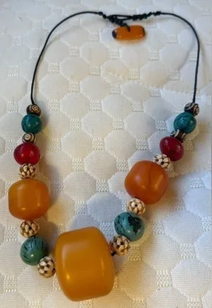 Colorful Beaded Necklace Orange thumbnail 1