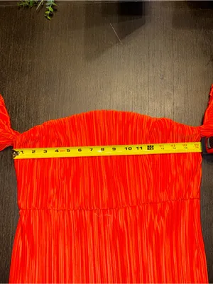 ASOS Plissé Off-The-Shoulder Midi Dress Crinkle Puff Sleeve Size 10 thumbnail 8