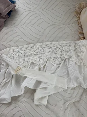 White Bohemian Strapless Lace Top thumbnail 3