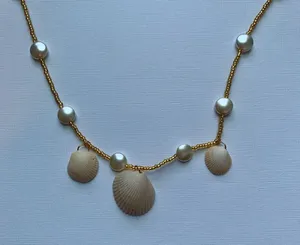 Beaded Shell Handmade Necklace thumbnail 3