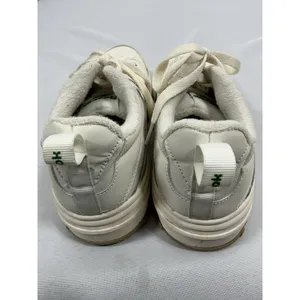 Womans Reebok Comfort Foot Bed Ortholite 9 Laceup Sneakers White thumbnail 4