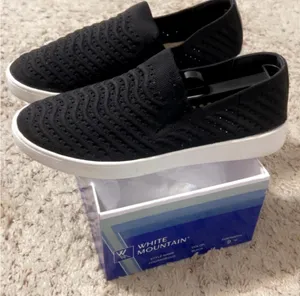 Black slip on  thumbnail 1