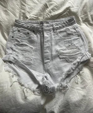 Jean Shorts thumbnail 1