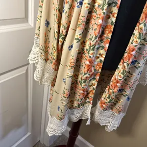 Umgee Cardigan Kimono Boho Floral Sz M/L Open Front Duster Coverup Gypsy thumbnail 2