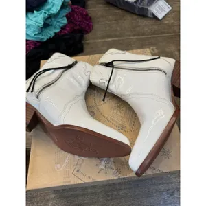 New Free People Frontier Western Boots Women's Size 36 White Patent Leather thumbnail 6
