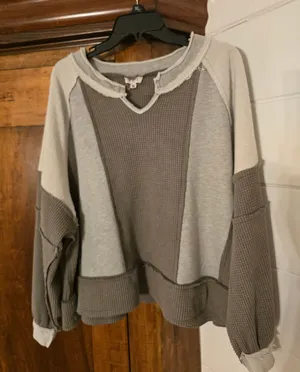 POL Two-Tone Grey Waffle-Knit Patchwork Pullover thumbnail 1