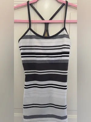 lululemon athletica Power Y tank best guess XS thumbnail 3
