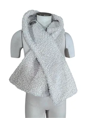 NEW J. Crew Sherpa Pull-Through Scarf in Cream Ivory NWT thumbnail 1