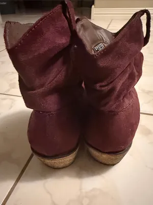 dingo Burgundy Suede Slouch Ankle Boots thumbnail 3