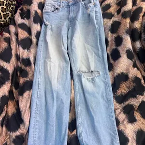 H-m Women's Blue Jeans thumbnail 3