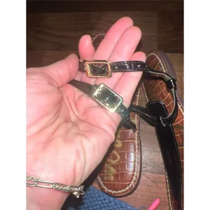 Sam Edelman Black T-Strap Sandals with Brown Croc Footbed 7.5 summer beach thumbnail 9