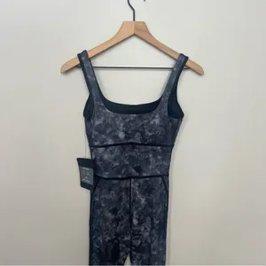 Fabletics NWT Frame PowerHold Black Patterned Jumpsuit Size XS Active Leggings thumbnail 9