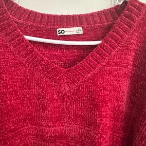 SO Women's V-Neck Sweater - Red thumbnail 2