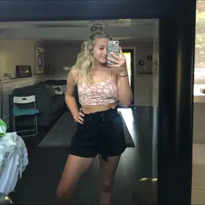 FOREVER 21 button up shorts S thumbnail 10