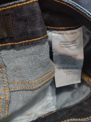 Quince Bella Stretch Kick Flare In Deep Rinse Jean thumbnail 4