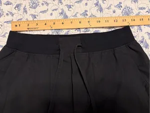 Lululemon Women’s Medium Black Joggers Pockets Athleisure “Zillow” logo thumbnail 5