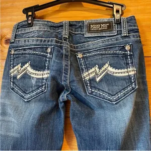 Miss Me Mid Rise Bootcut Jeans 27 JD1038B thumbnail 4