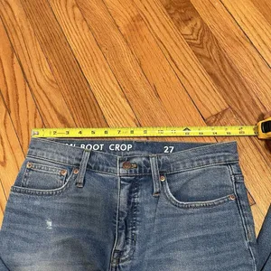 J. Crew Demi Boot Crop Distressed Jeans in Christy Wash Size‎ 27 thumbnail 8